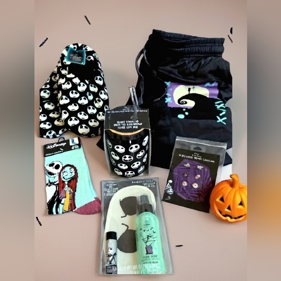 Nightmare Before Christmas Gift Set Jack Skellington And Sally - Picture 1 of 15